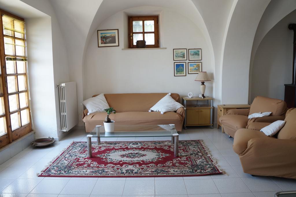 Il Giardino Bed and Breakfast Penne Eksteriør billede